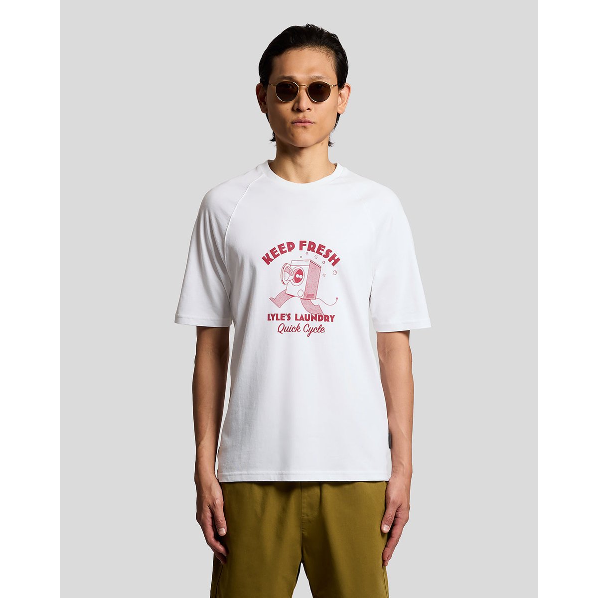 T-shirt graphique poitrine blanc/ cerise rouge, LYLE & SCOTT