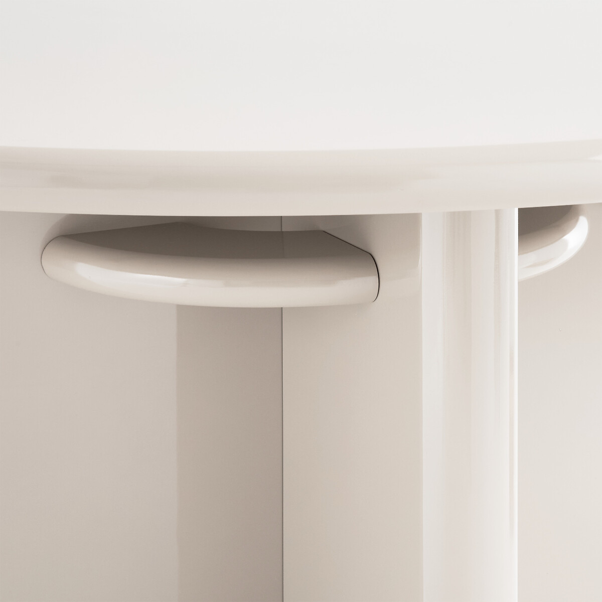 Table à manger ronde, laquée, 4 couverts, diamètre 130 cm, MARVELA ecru, LA REDOUTE INTERIEURS