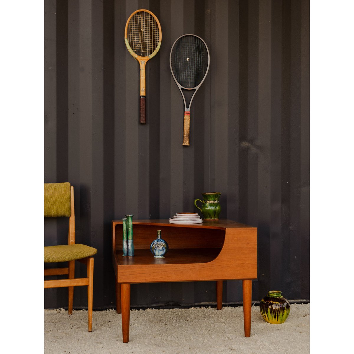 Table basse en teck Donna N°1522 - Bon état bois foncé, DEBONGOUT