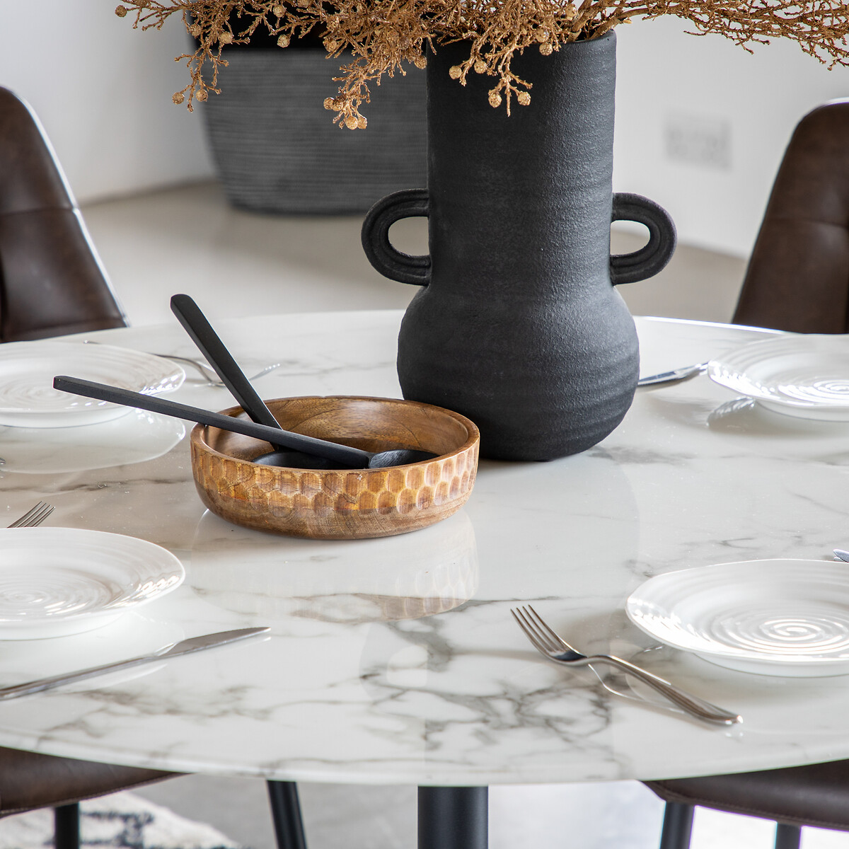 Cayuga Glass Marble Effect Dining Table (Seats 4) marble white, SO'HOME