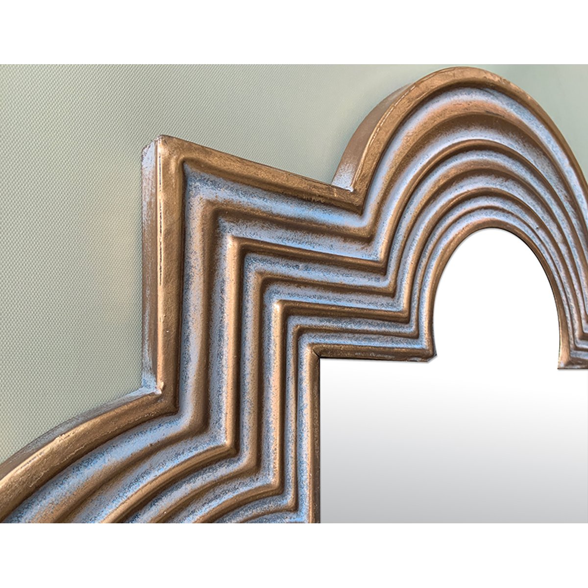 Miroir design métal 69,5cm or, EMDE