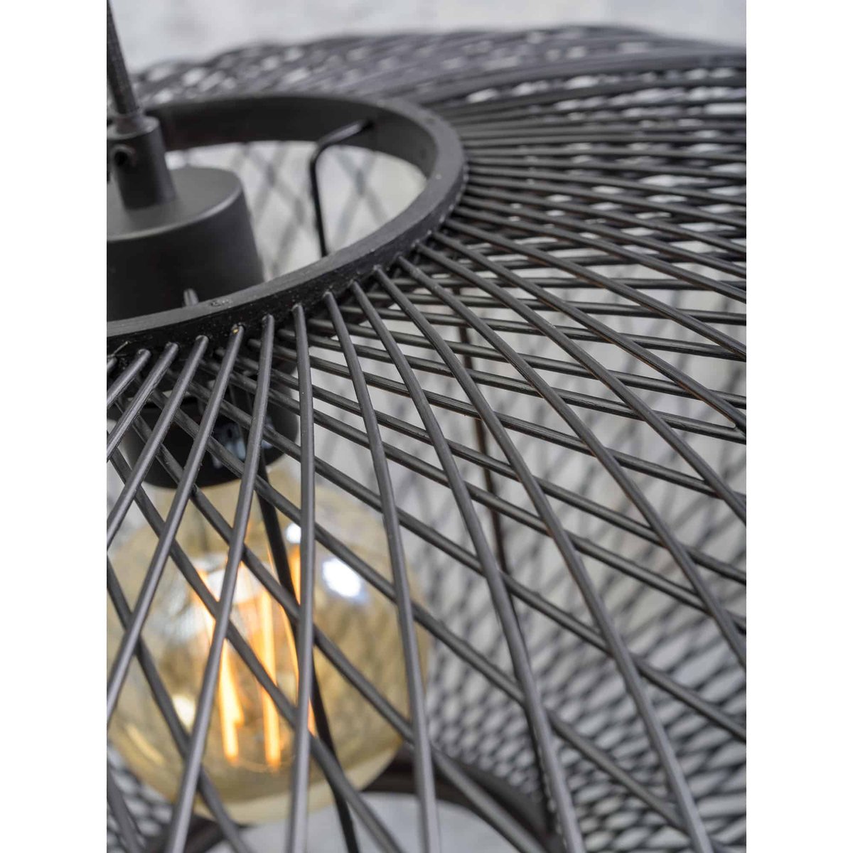 Lampe Suspendue Bambou CANGO noir, GOOD & MOJO