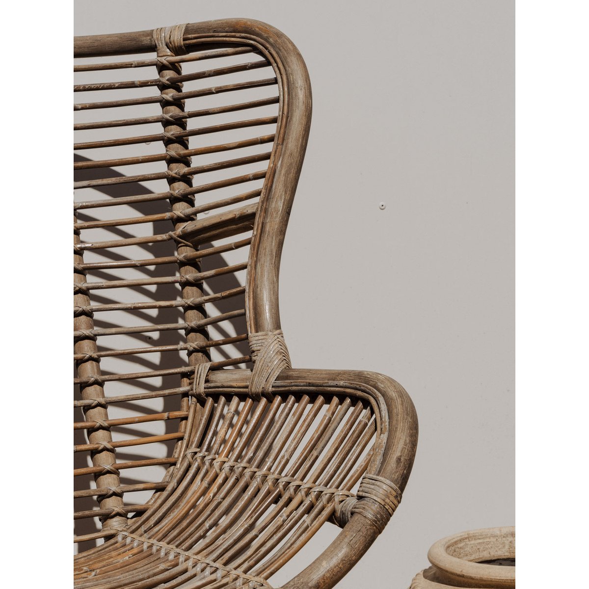 Fauteuil en osier Ernest N°871 - Bon état gris, DEBONGOUT