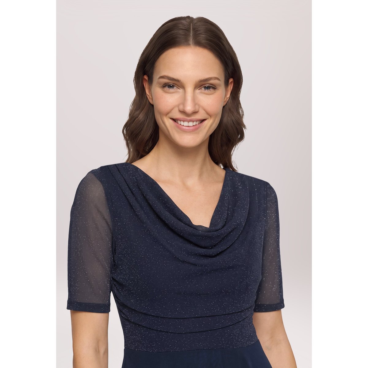 Robe de cocktail au look scintillant night sky, VERA MONT