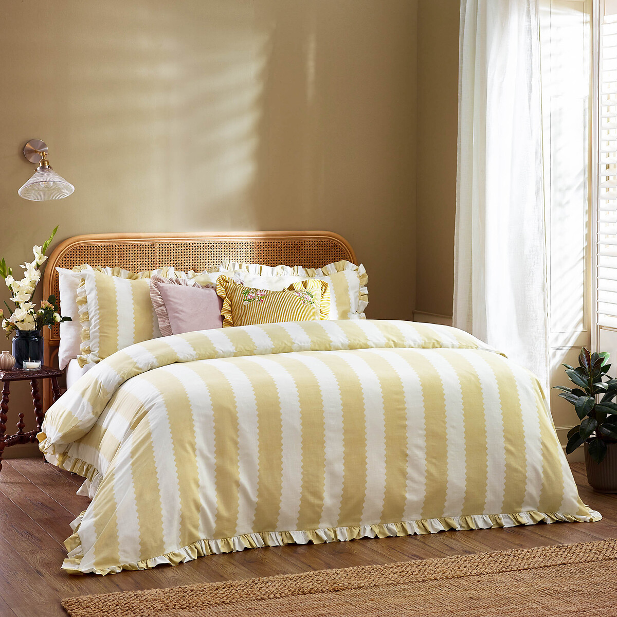 Birdie Stripe Ruffle Duvet Cover and Pillowcase Set yellow, WYLDER NATURE