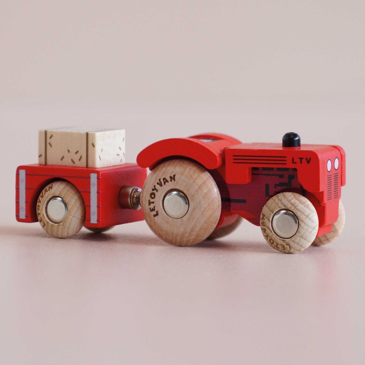 Tracteur Tilly No 34 rouge, LE TOY VAN
