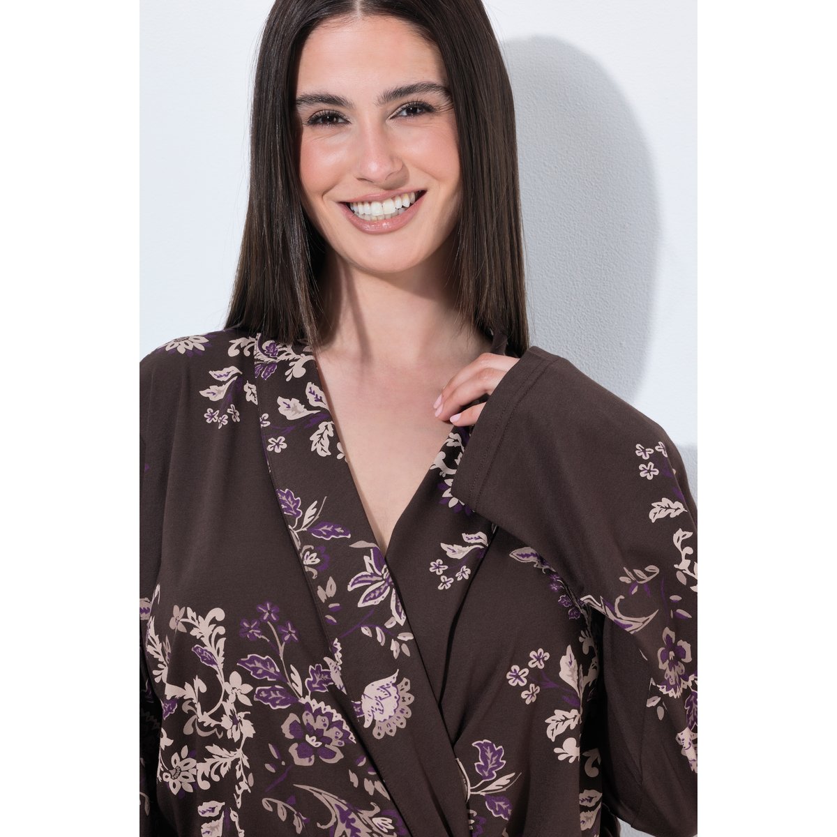 Peignoir en modal mélangé, motif fantaisie marron pin, ULLA POPKEN
