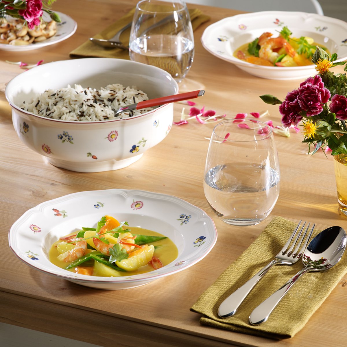 Assiette Calotte PETITE FLEUR blanc, VILLEROY & BOCH