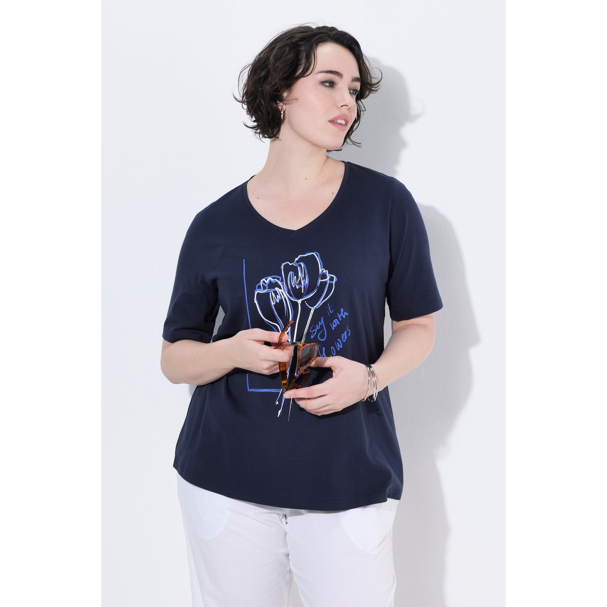 T-shirt, fleurs, col en V, manches courtes marine, ULLA POPKEN