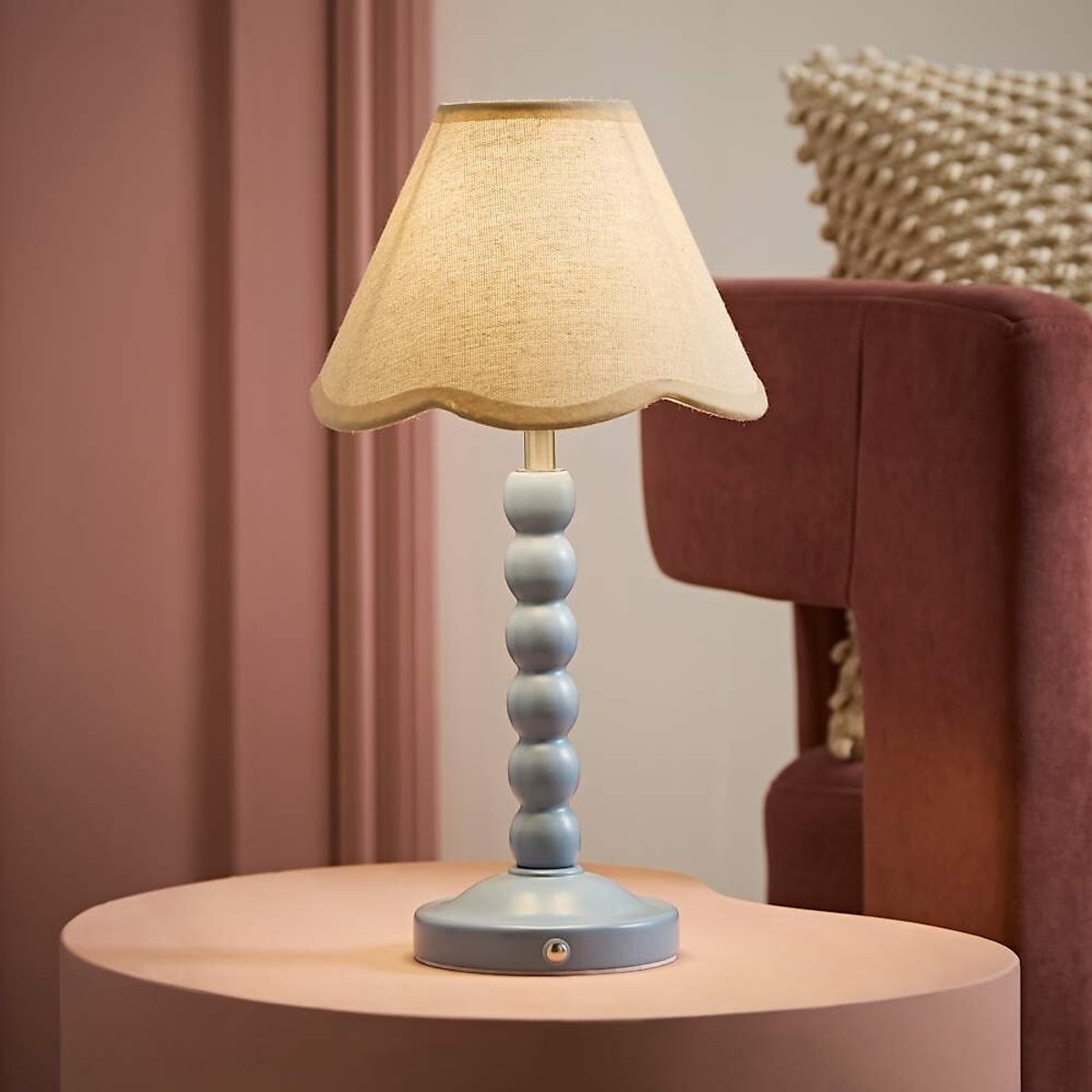 Bobbie Painted Bobbin Rechargeable Table Lamp with Natural Scallop Shade blue, SO'HOME