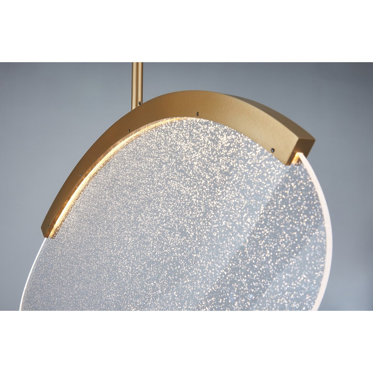 Suspension en métal design, OASIS doré, MANTRA