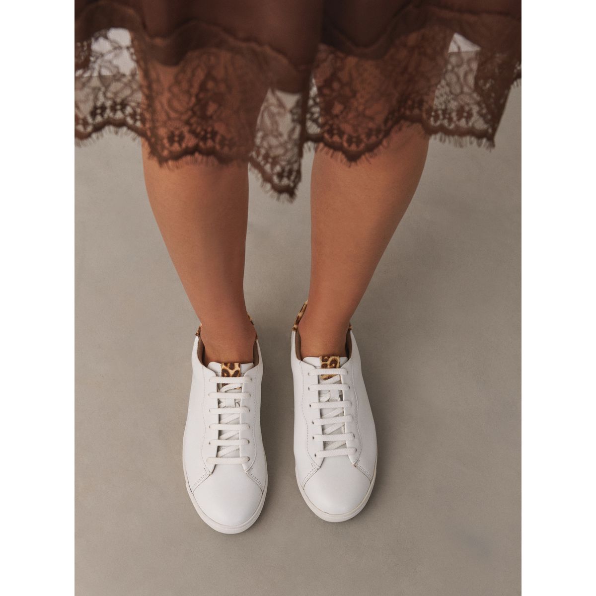 Baskets à lacets en cuir forever comfort® blanc, NEXT
