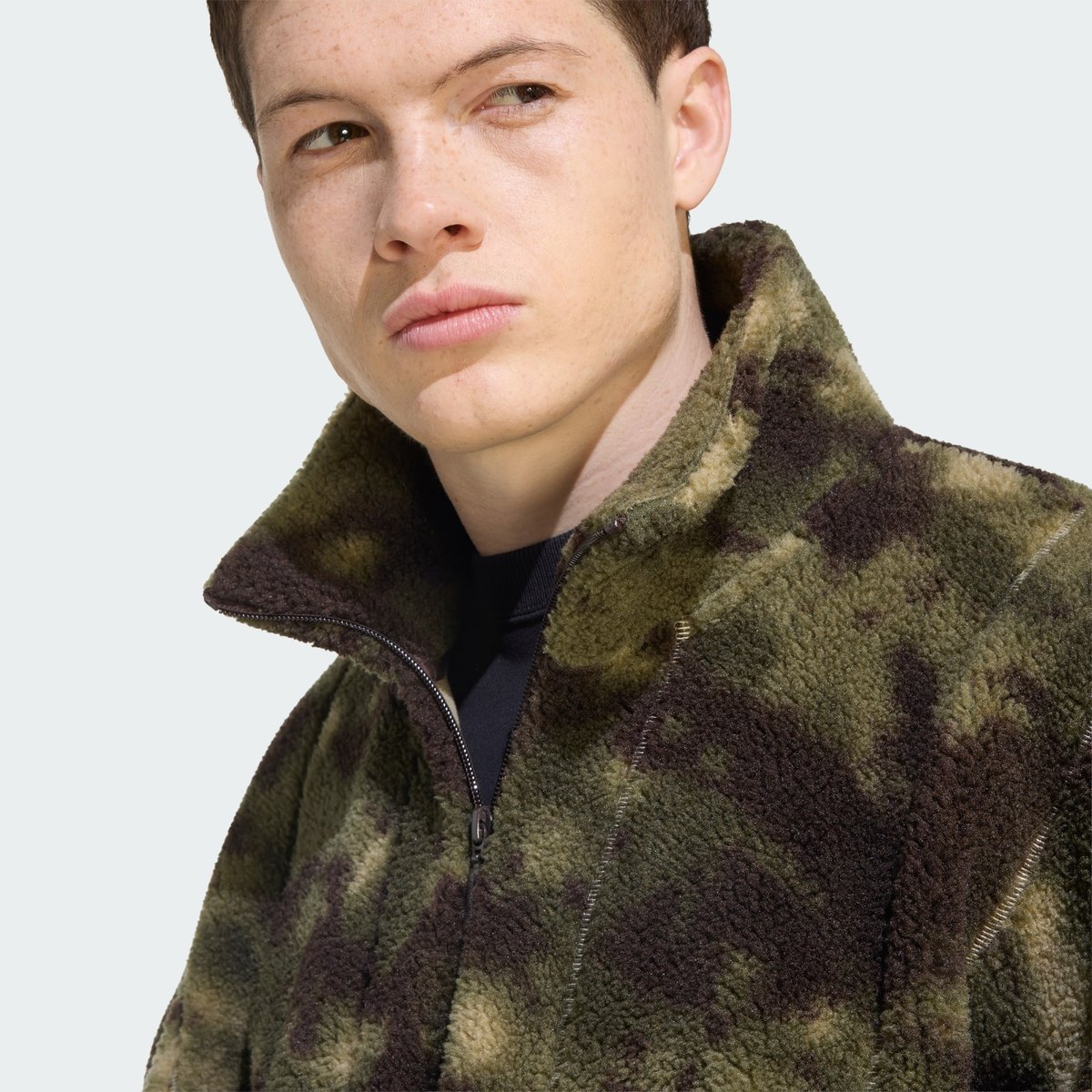Veste De Survêtement Camouflage Polaire olive strata, adidas Originals