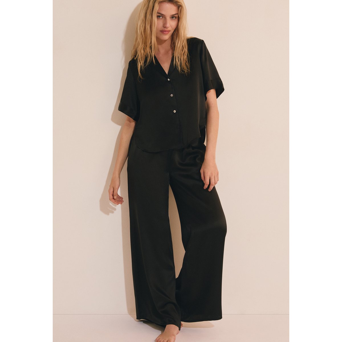 Chemise de pyjama manches courtes en soie PEARLY noir, ETAM
