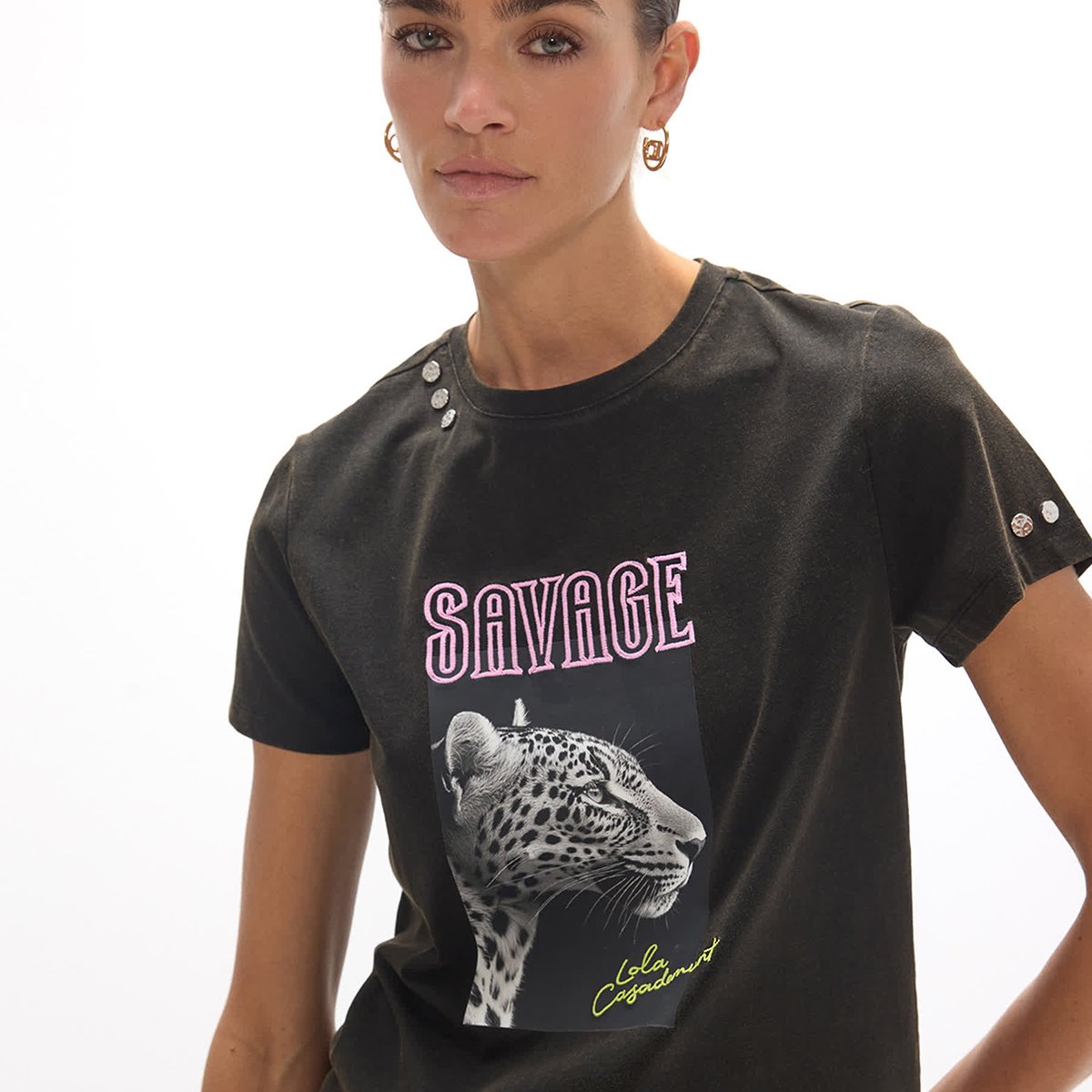 T-shirt imprimé léopard avec boutons décoratifs gris foncé, LOLA CASADEMUNT
