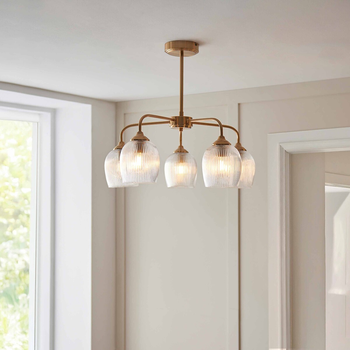 Ashbee 5-Light Drop Ribbed Glass Pendant Light brass, ÉDITÉ