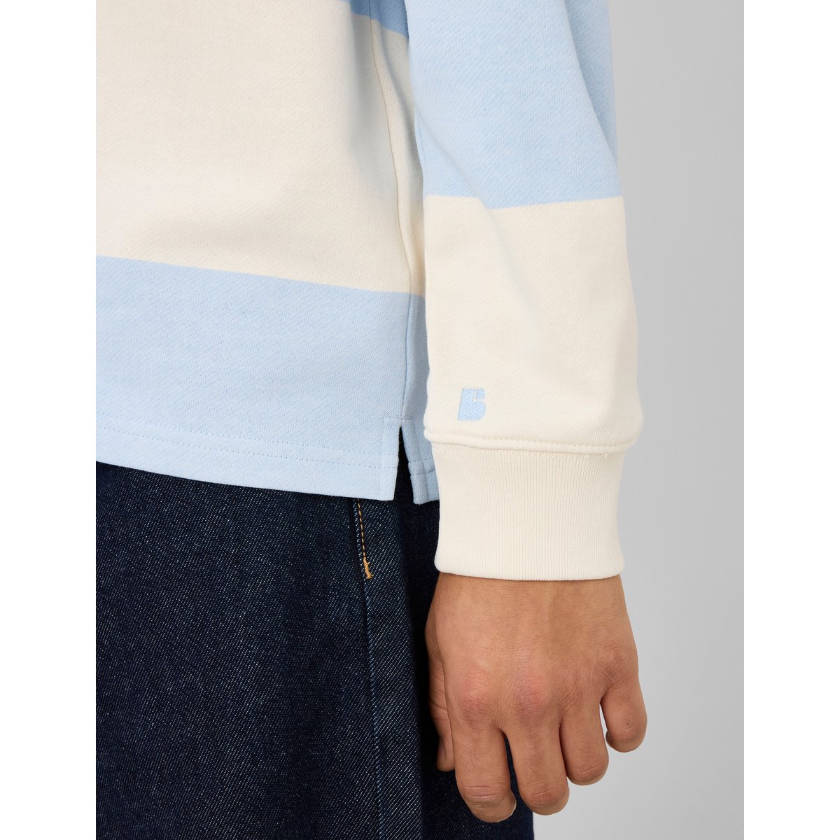 Sweat col polo à rayures bleu clair, BZB