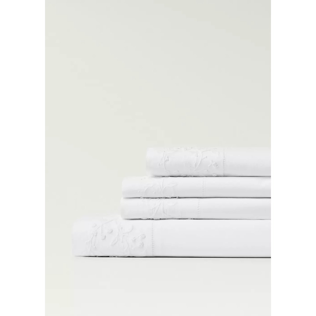 Drap plat percale de coton broderie à la main petite fleur lit 150/160 cm blanc, MANGO HOME