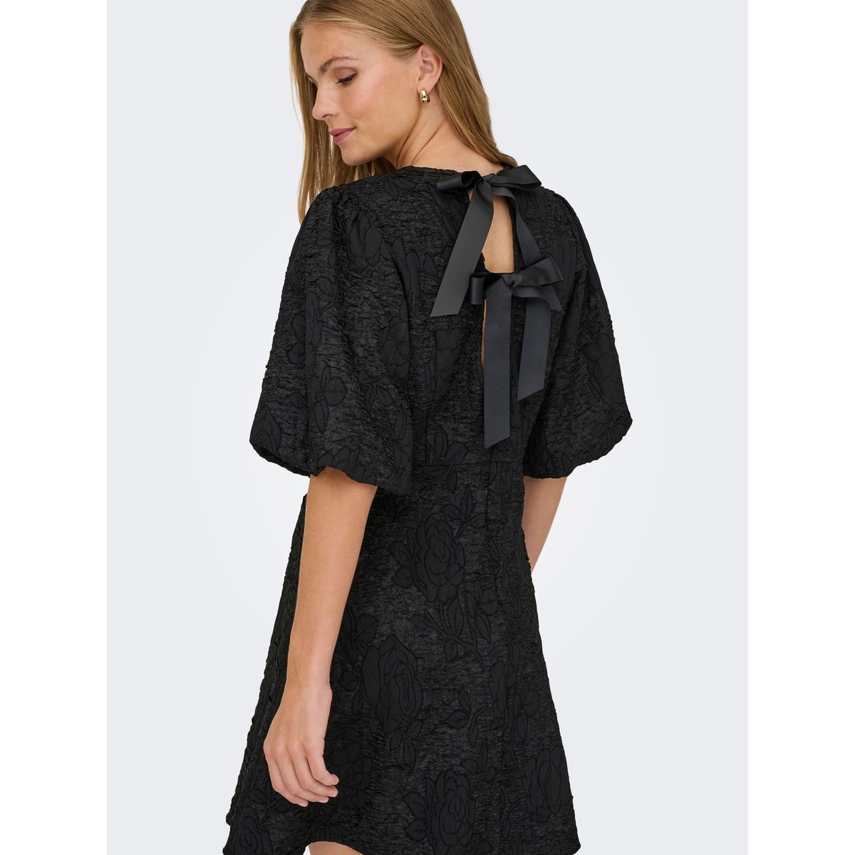 Robe black 1, JDY