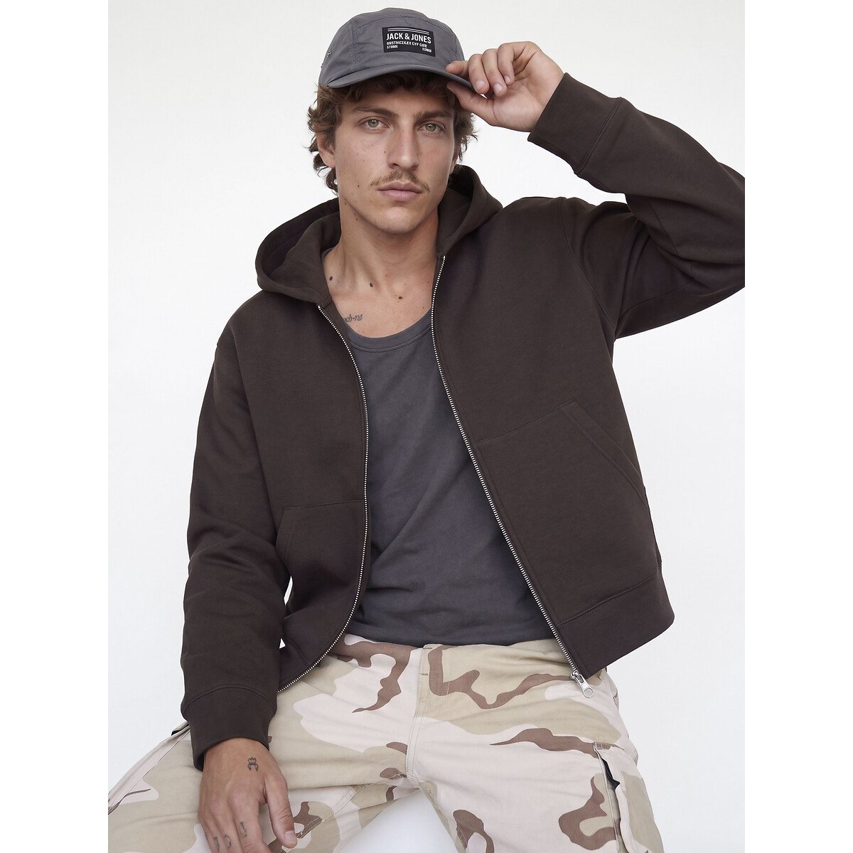 Hoodie met rits, LEGACY chocolade, JACK & JONES