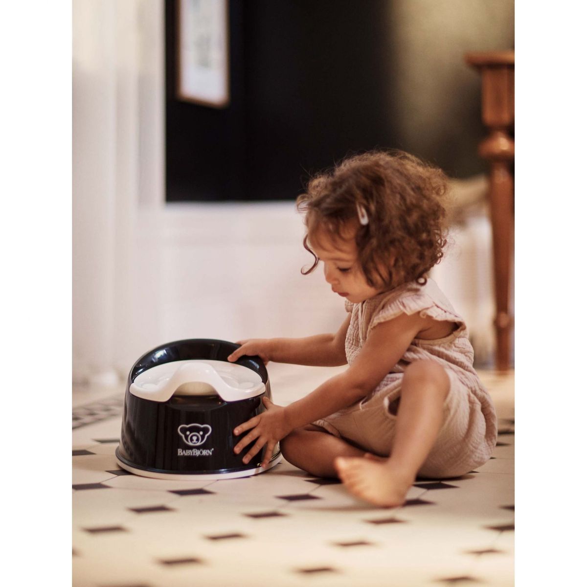 Pot Smart Noir couleur unique, BABYBJORN