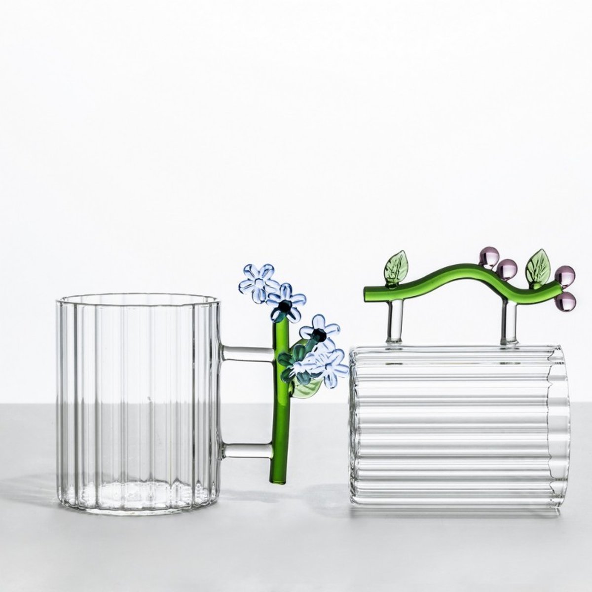 Mug verre anse fleurs sculptées BOTANICA multicolore, ICHENDORF