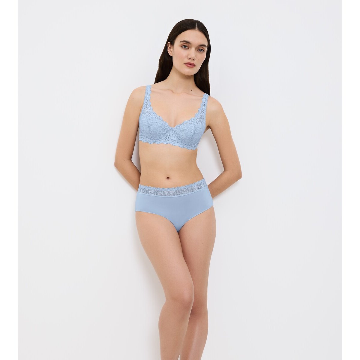 Amourette Padded Bra steel blue, TRIUMPH