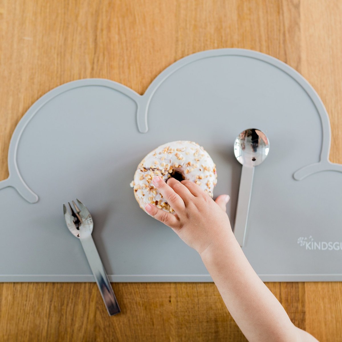 Set de table en forme de nuage gris foncé, KINDSGUT