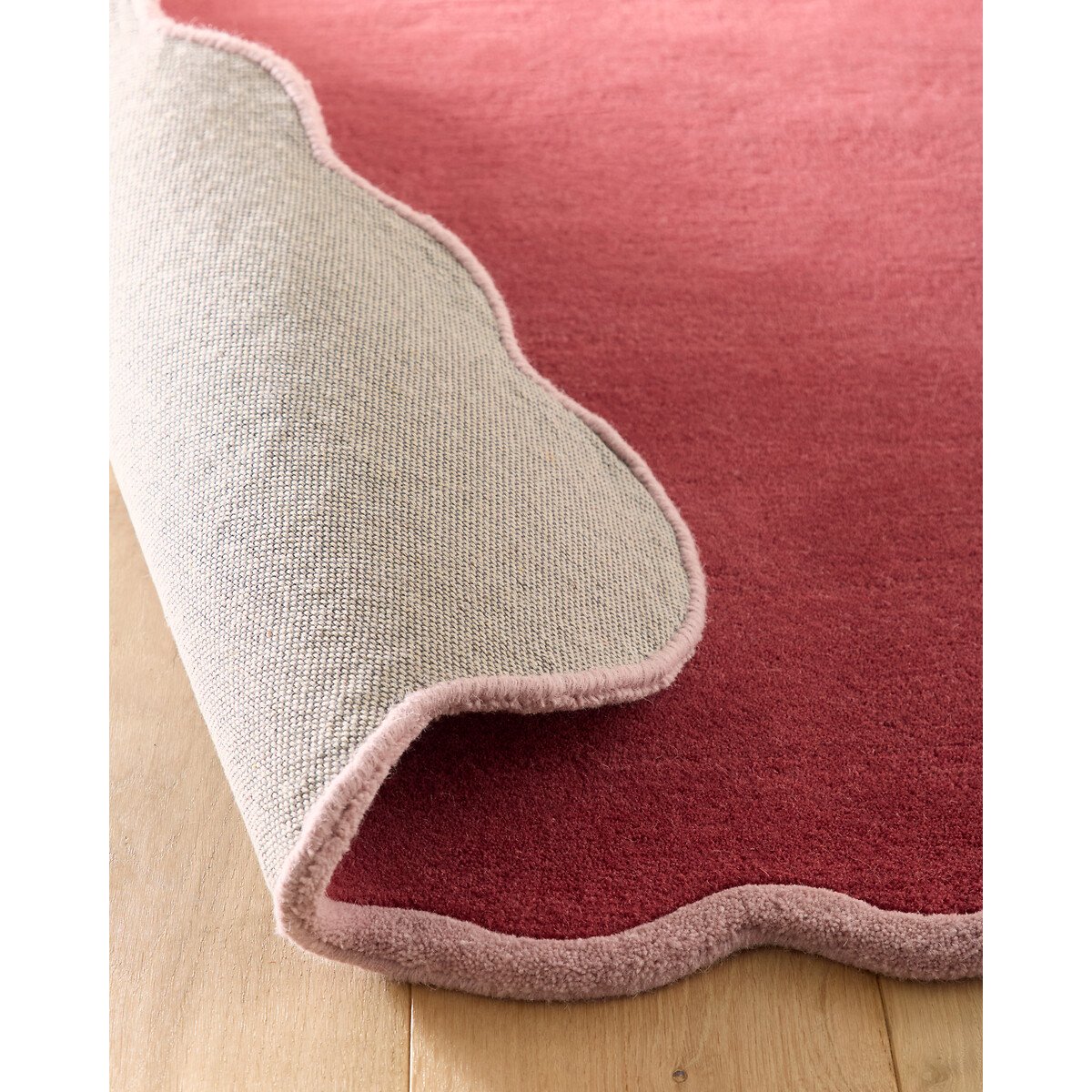 Elsie Scalloped Border Runner Rug 67x230cm coral, SO'HOME