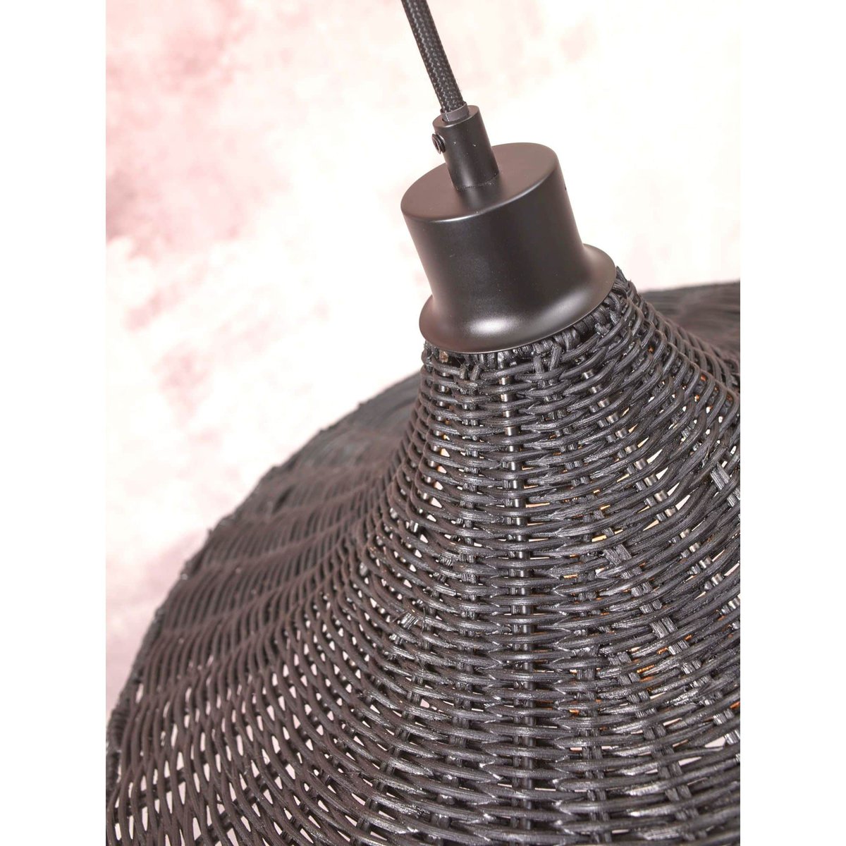 Lampe Suspendue Rotin BORABORA noir, GOOD & MOJO