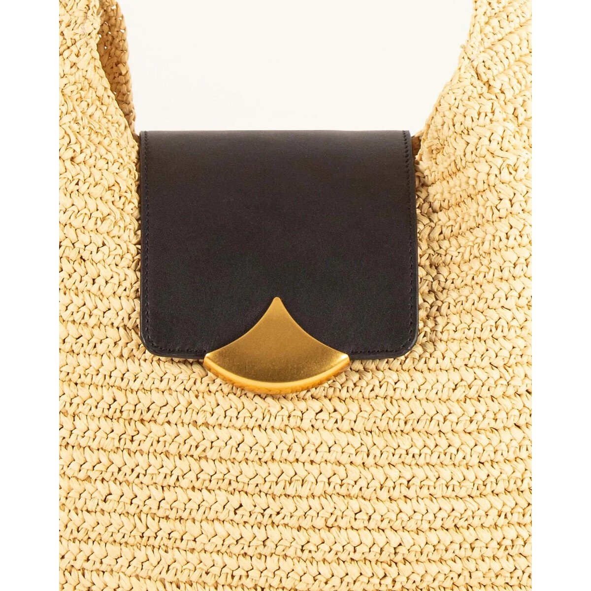 Gehäkelte Hobo-Bag mit Lederklappe MAELUZ natur, SESSUN