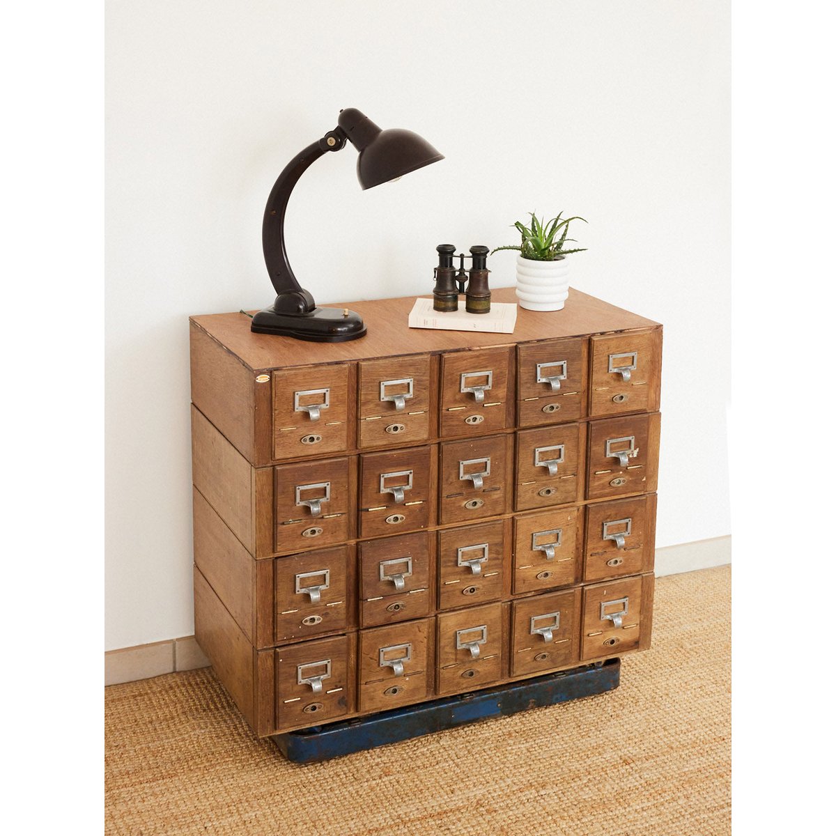 Meuble de classement en bois Fernand N°487 - Bon état bois foncé, DEBONGOUT