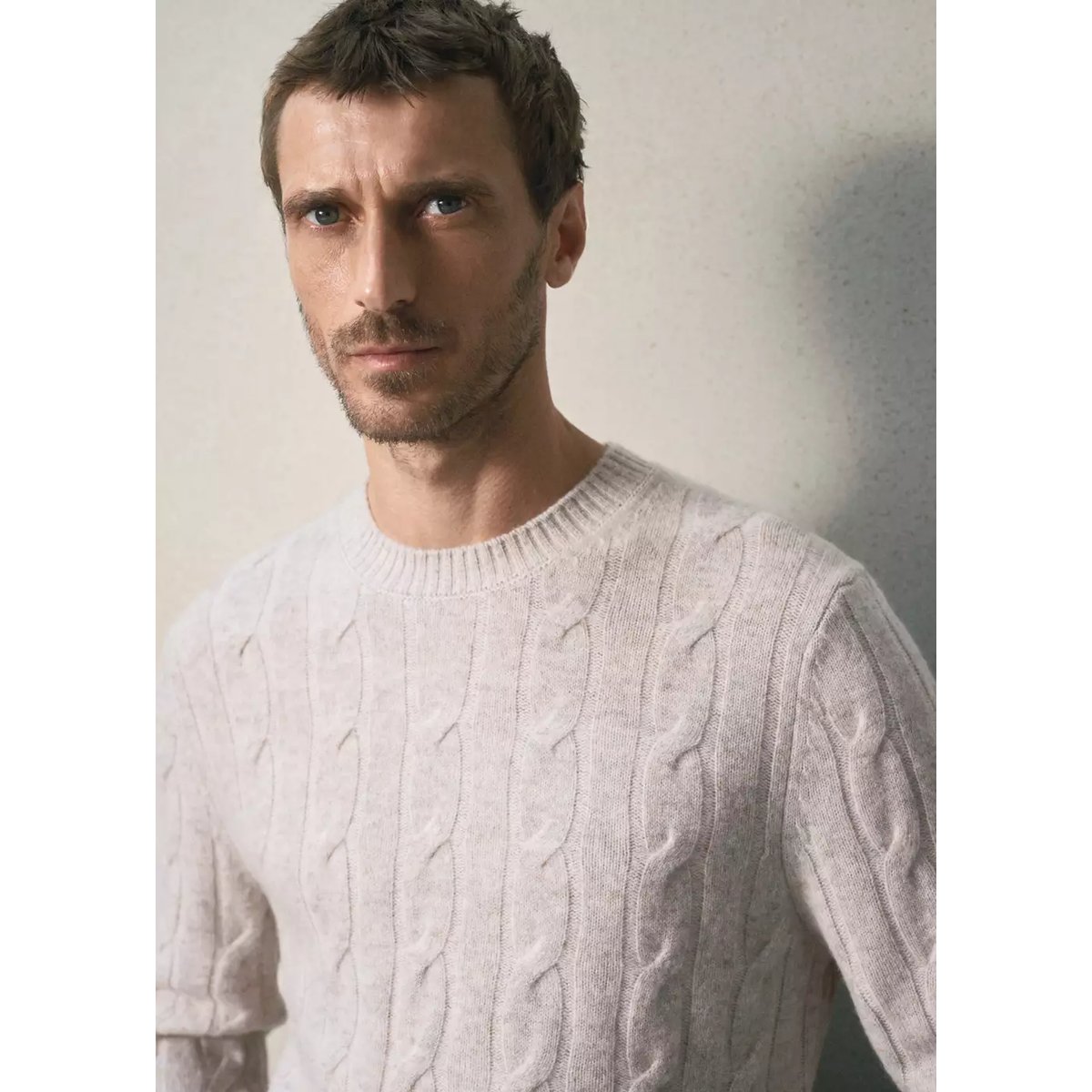 Pull-over laine maille tressée beige, MANGO MAN