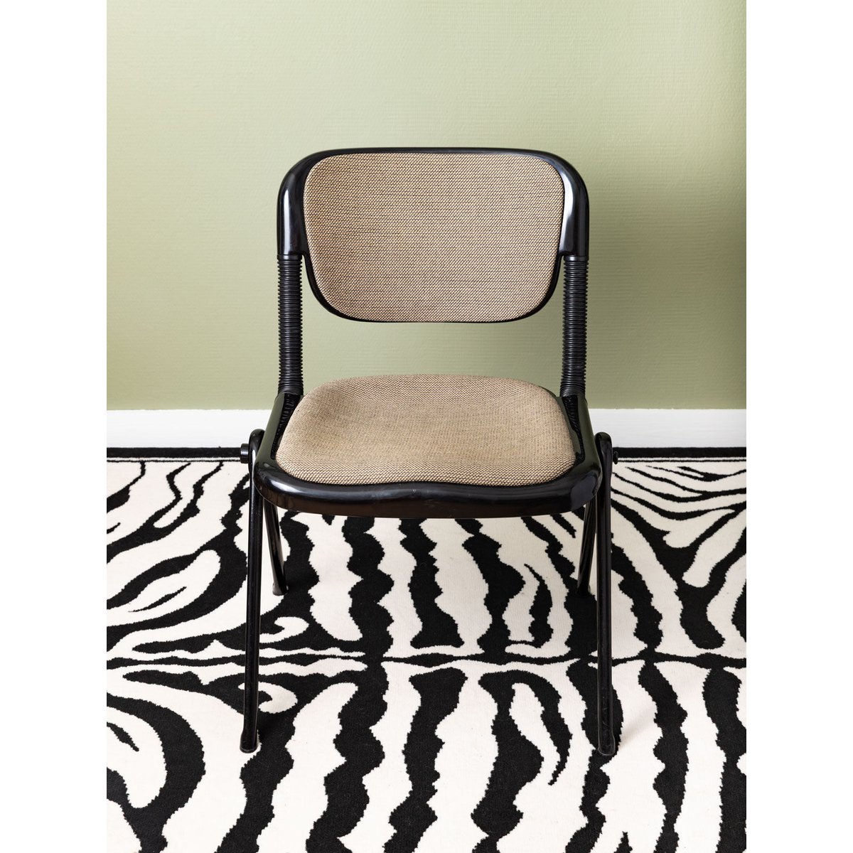 Paire de deux chaises design Alma N°1991 - Bon état noir, DEBONGOUT