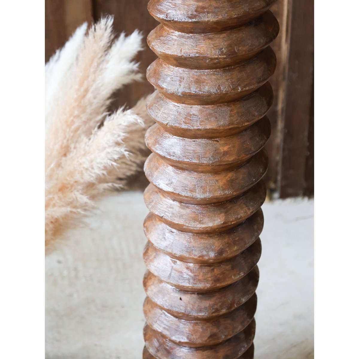 Colonne en chêne sculpté Hanna N°794 - Bon état bois foncé, DEBONGOUT