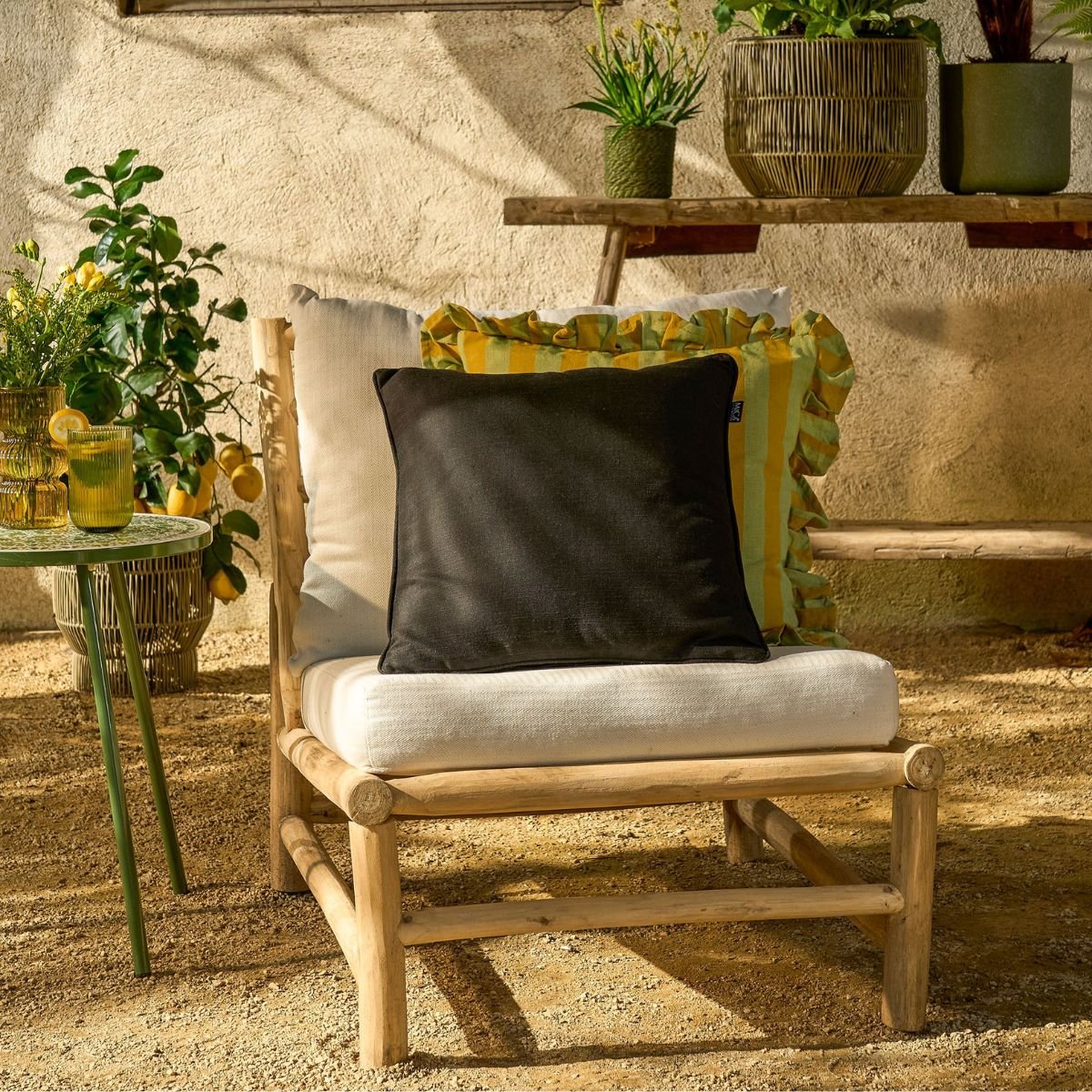 Coussin de jardin COMO noir, MICA DECORATIONS
