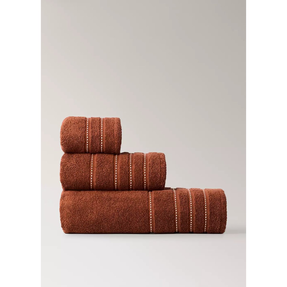 Drap de bain en coton avec surpiqûres tabac, MANGO HOME