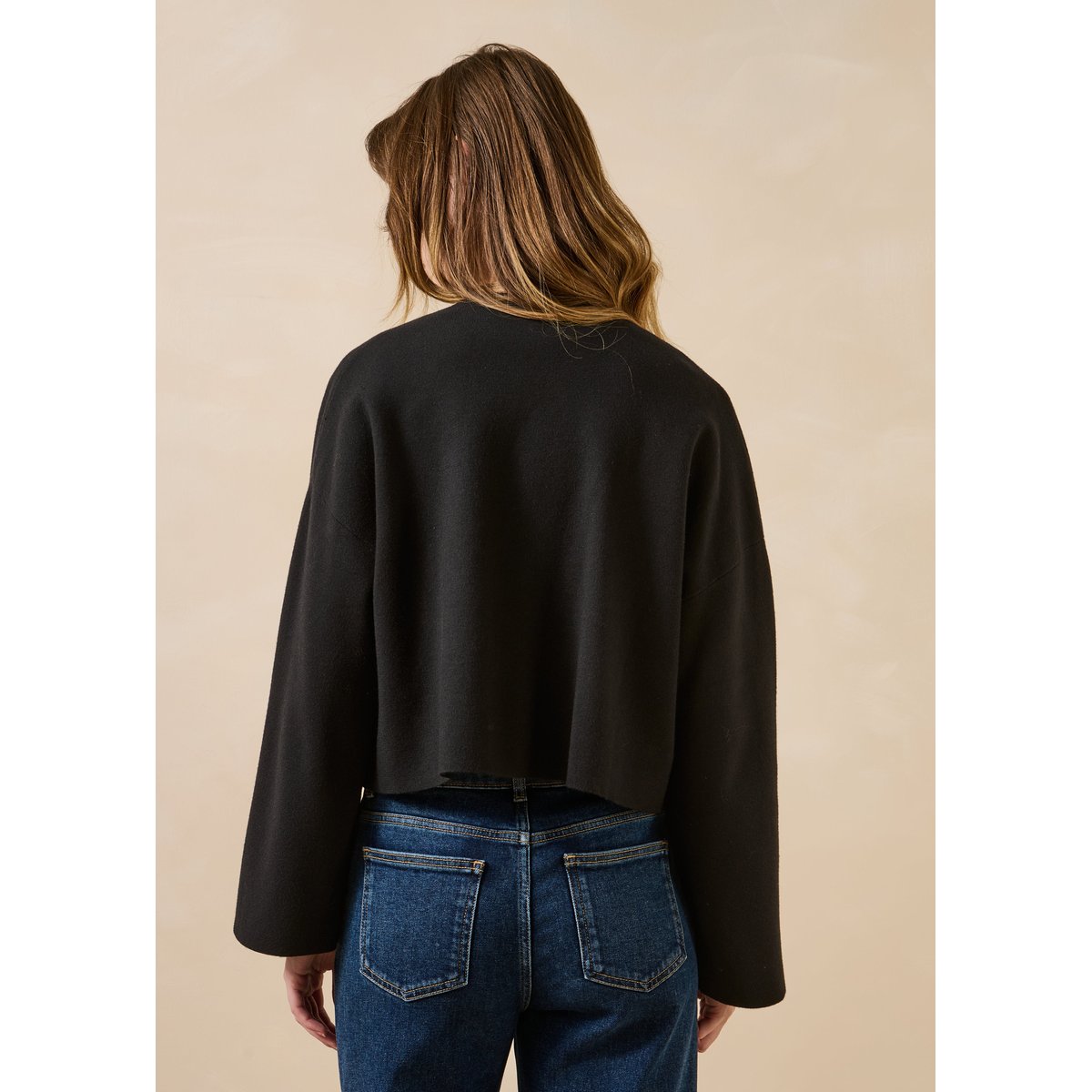 Gilet court et ample manches longues en milano noir/kaki, LA FEE MARABOUTEE