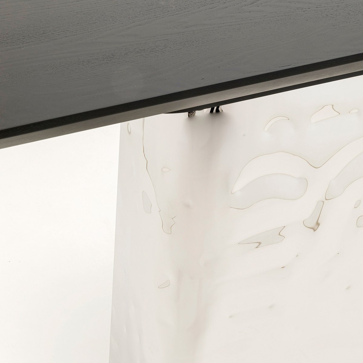 Console en acier texturé, CALDERA argent, KARE DESIGN