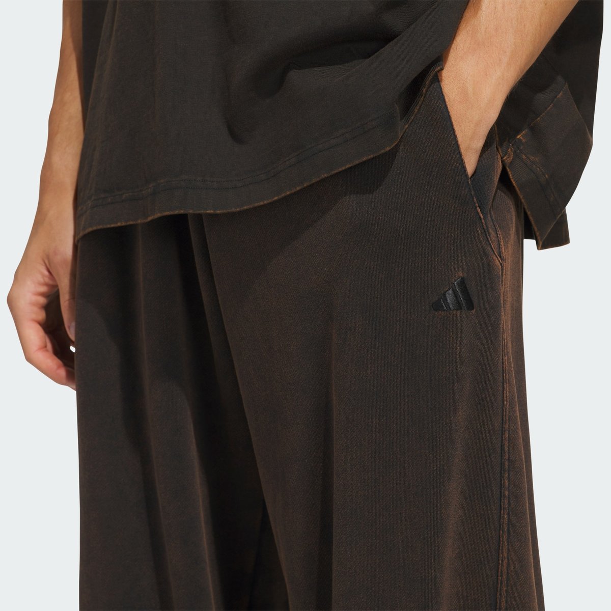 Pantalon Wide Leg Molleton Délavé Adidas Basketball Pantalon Wide Leg Molleton Délavé Adidas Basketball black, adidas Performance
