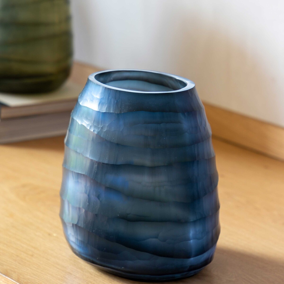 24cm Handblown Carved Glass Vase blue, ÉDITÉ
