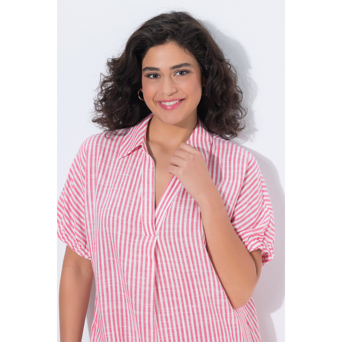 Robe oversize en lin mélangé. Rayures. Col fuchsia clair, ULLA POPKEN