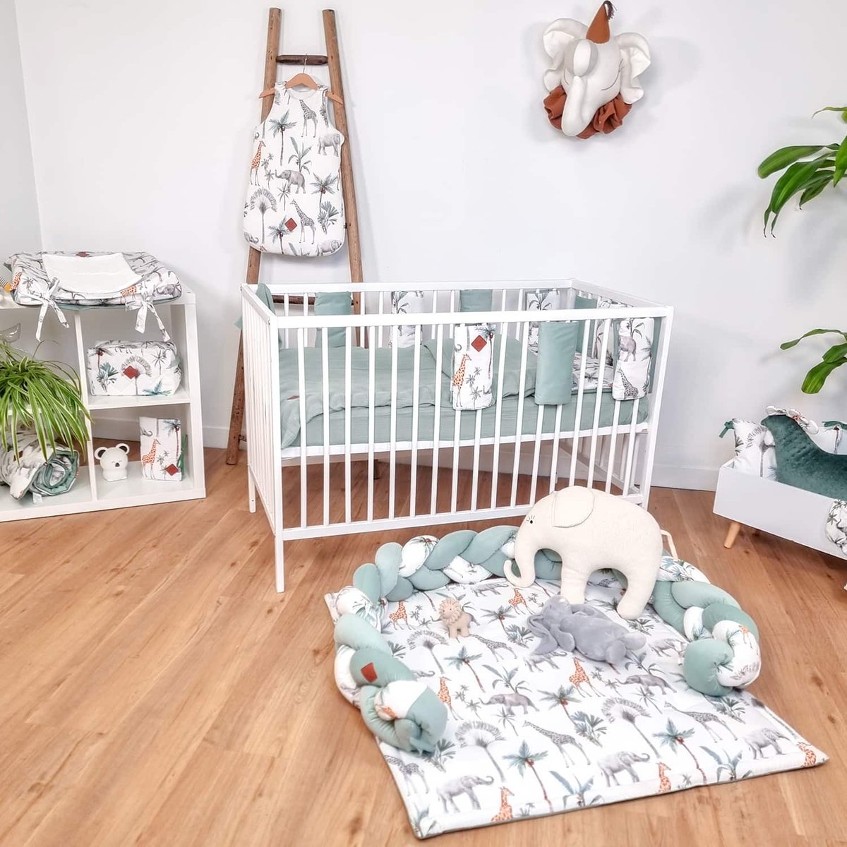 Oreiller plat réversible en coton SAFARI safari, vert, gris, blanc, SEVIRA KIDS