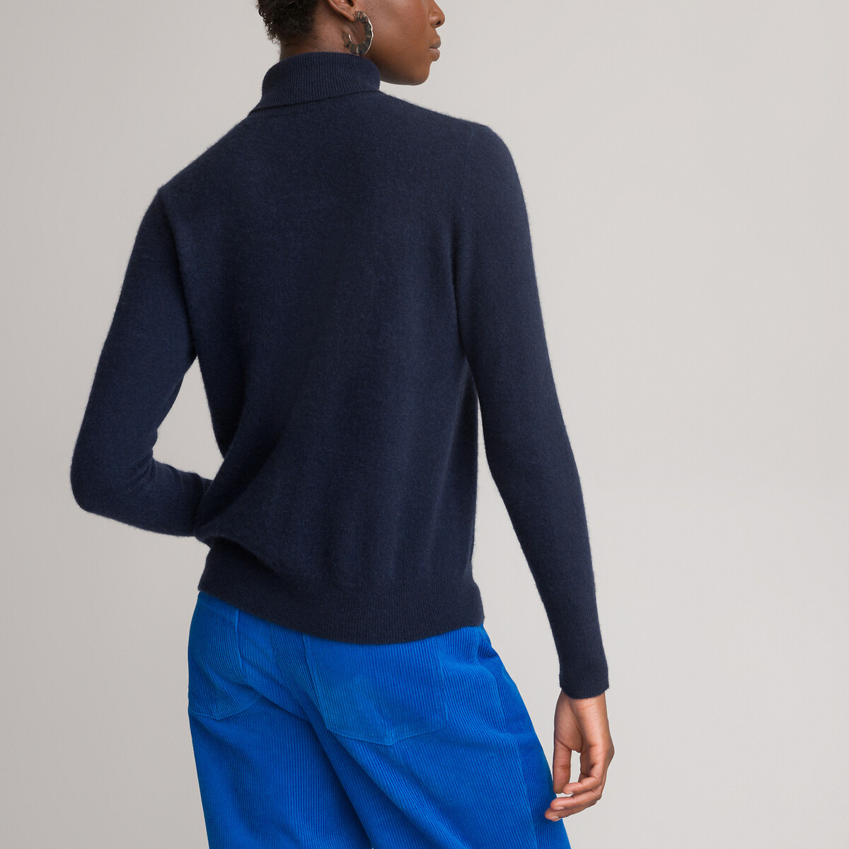 5 astuces de superposition de v&ecirc;tements pour rester styl&eacute;(e) tout l'hiver