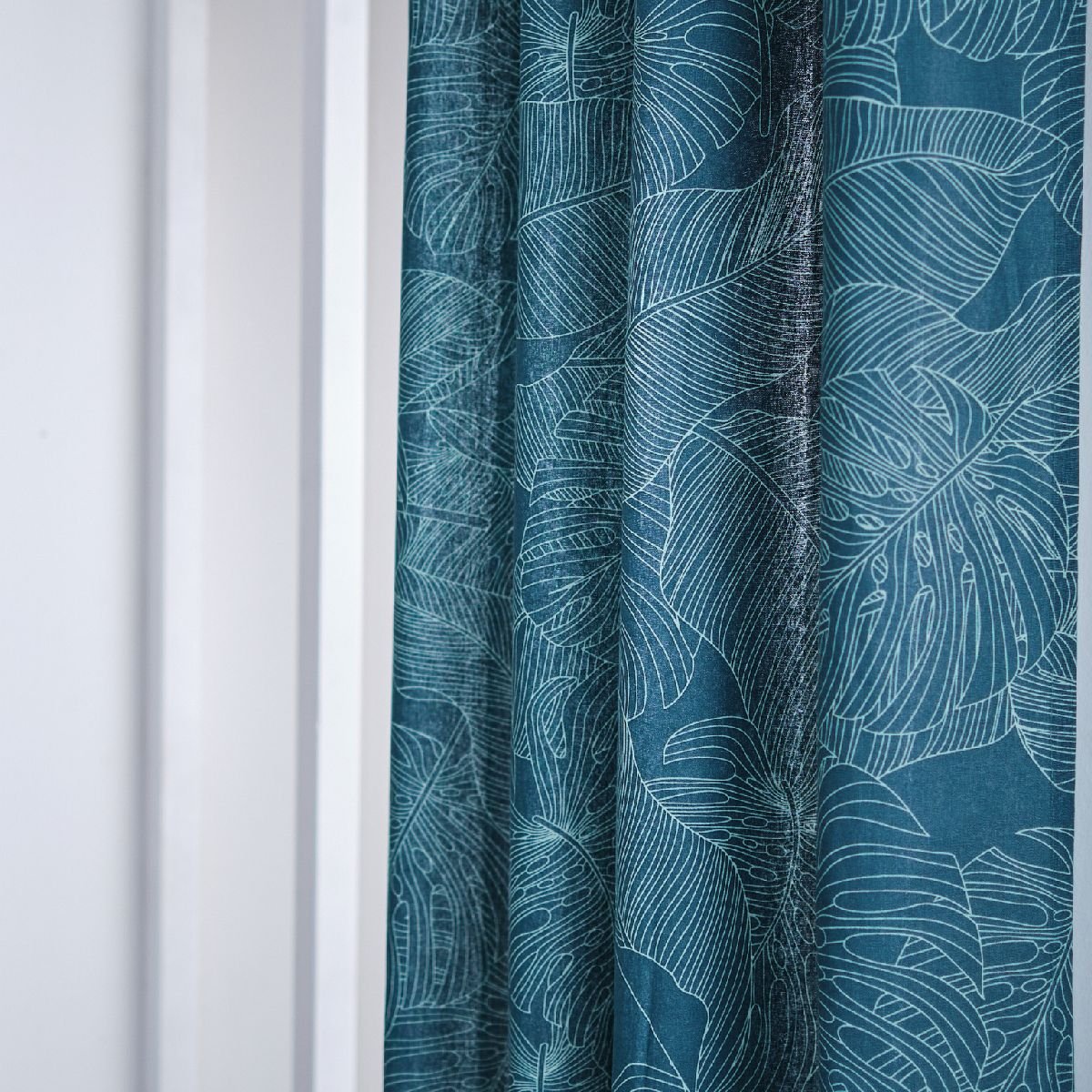Rideau oeillets floral coton KALI MAGDALENA bleu, TODAY