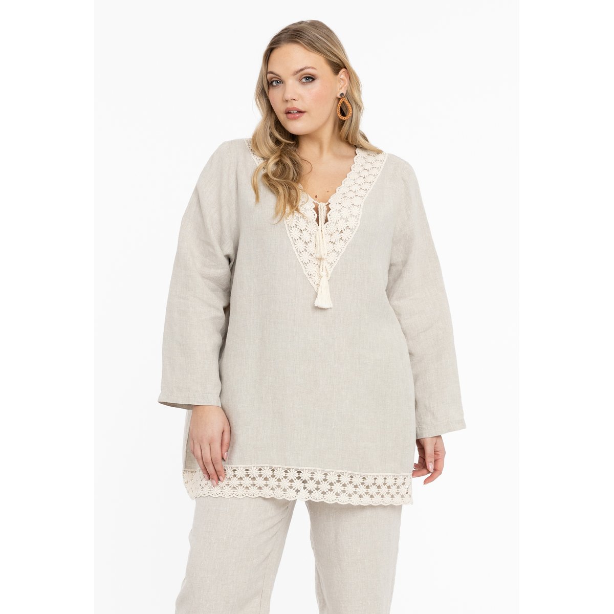 Chemise en dentelle brun clair, YOEK
