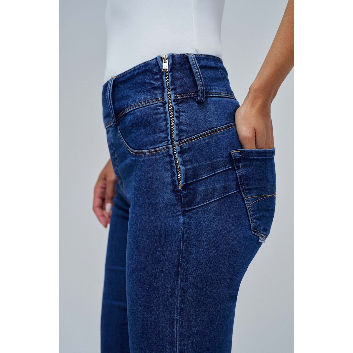 SECRET SILHOUETTE PUSH IN BOOTCUT noir, SALSA JEANS
