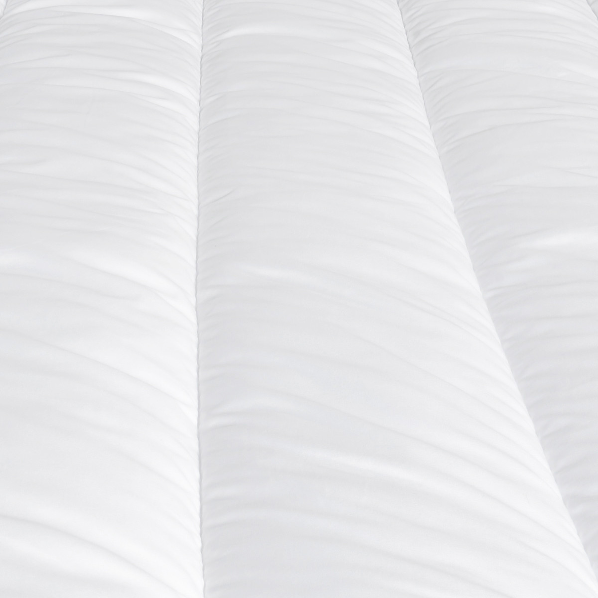 Couette d'été en microfibre - Légère - 180 g/m² COURCHEVEL LIGHT couleur unique, SENSEI MAISON