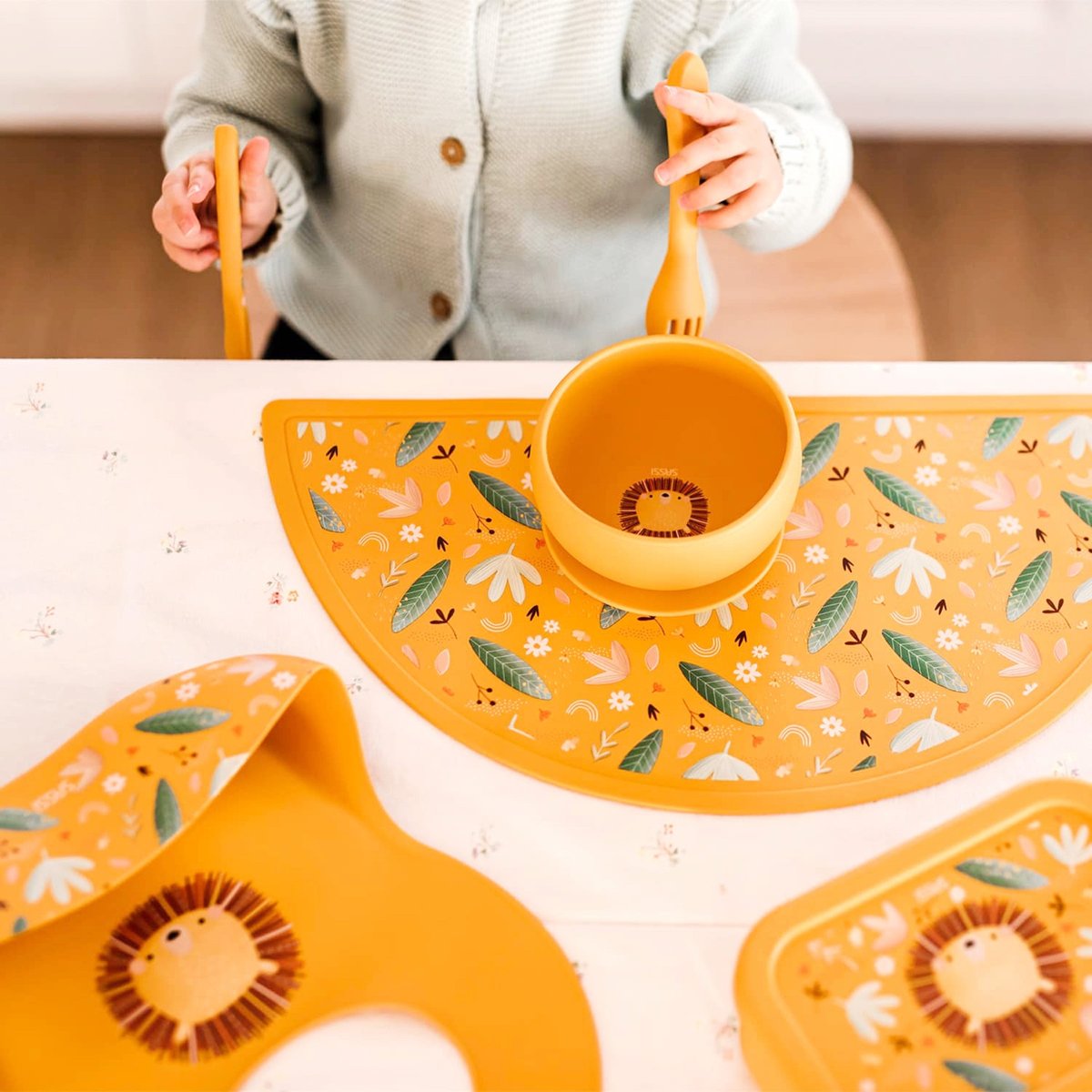 Assiette compartimentée en silicone avec ventouse ANIMAUX ANIMAUX orange, SASSI