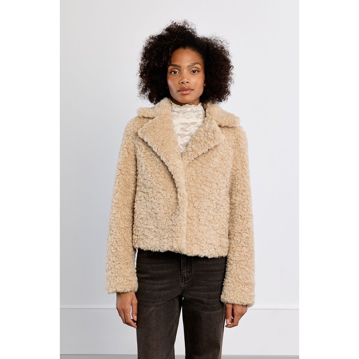 Veste droite, moutonnée beige, LILI SIDONIO